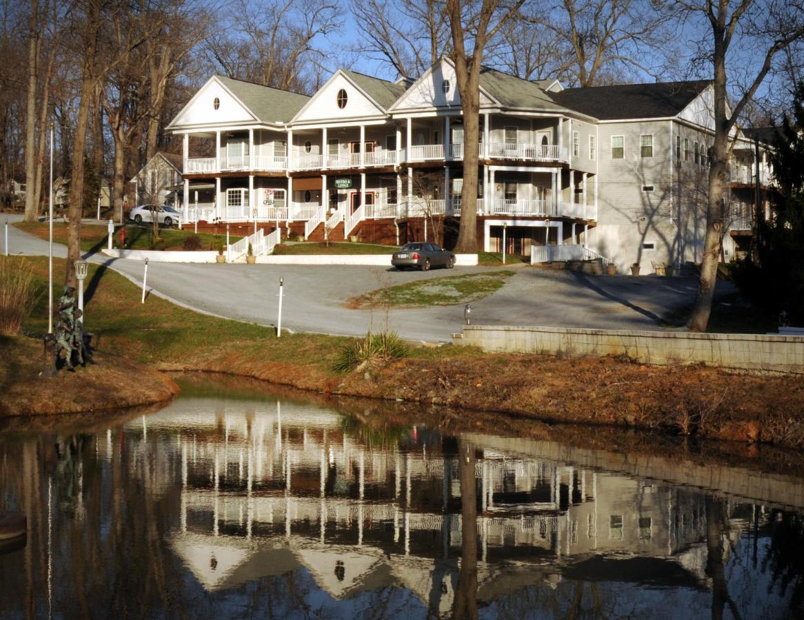 Acorn Hill Lodge And Spa Линчбърг Екстериор снимка