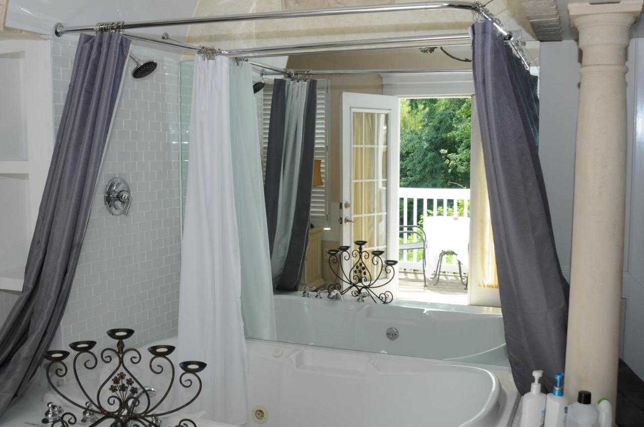 Acorn Hill Lodge And Spa Линчбърг Стая снимка
