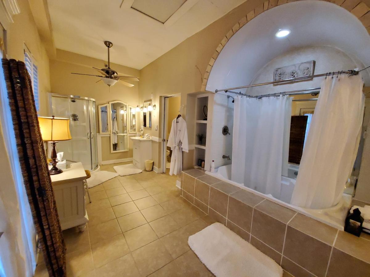Acorn Hill Lodge And Spa Линчбърг Екстериор снимка