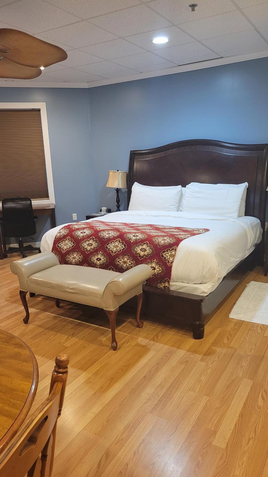 Acorn Hill Lodge And Spa Линчбърг Екстериор снимка